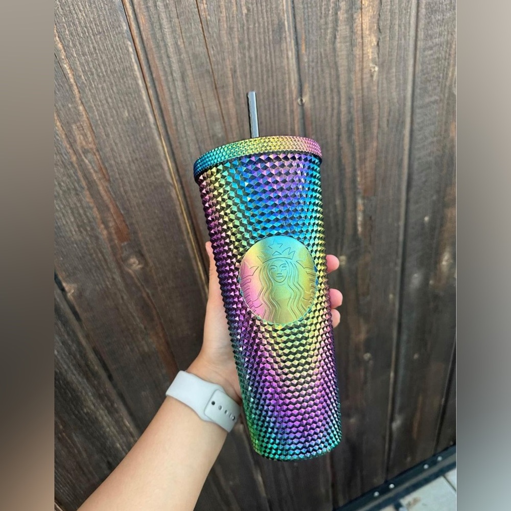 Starbucks Oil Slick 2023